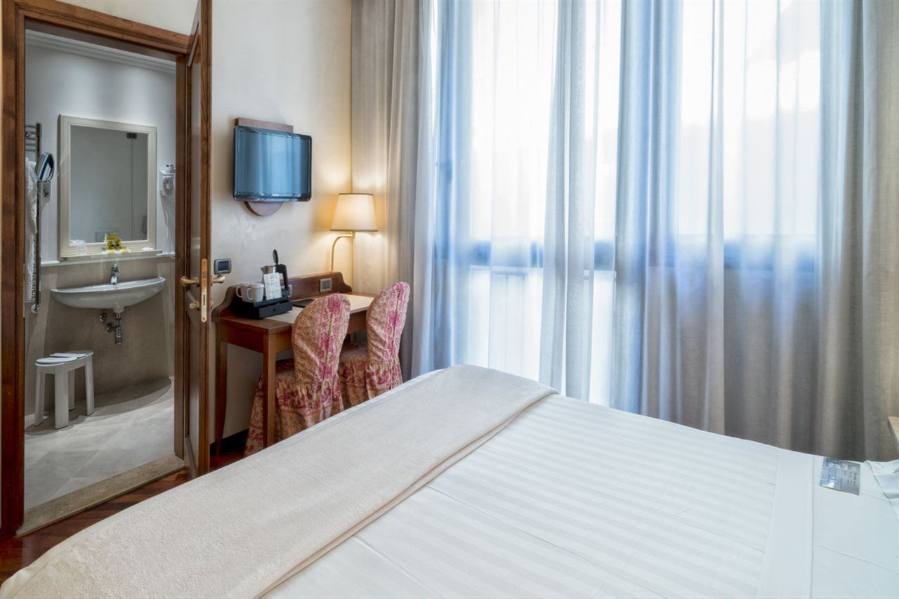 Pitti Palace Al Ponte Vecchio Hotel Florencia